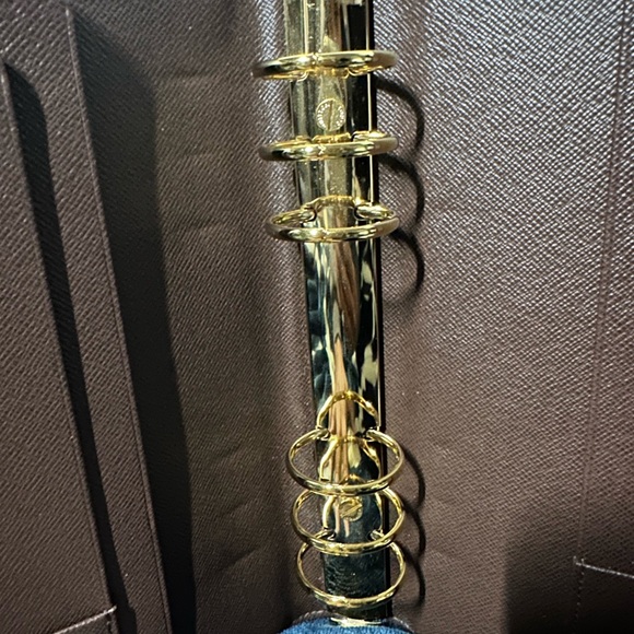 Louis Vuitton Large Ring Agenda (Agenda GM) - Picture 6 of 12